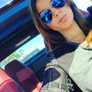 Meet your Posher, Fatima